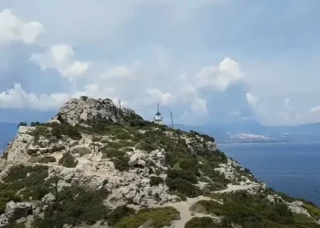 Εκδρομή στον Φάρο Μελαγκάβι / αρχαιολογικό χώρο Ηραίου