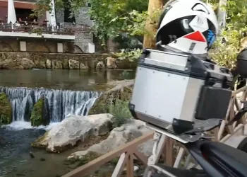 Εκδρομή ο γύρος του Κορινθιακού - video