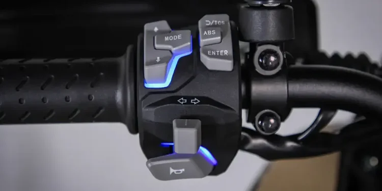 Παρουσίαση VOGE DS625X 3