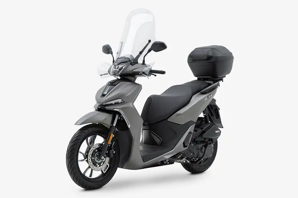 Παρουσίαση Voge SR 16 125cc