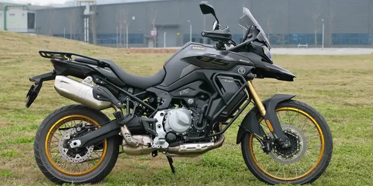 Νέο VOGE DS900X EURO5+ 2025