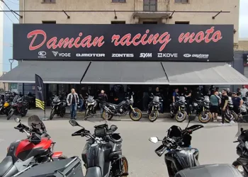 Οδηγήσαμε πρώτοι το Νέο VOGE DSX 625