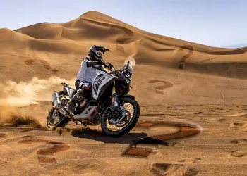 Αυτή είναι η τιμή του DSX 800 RALLY