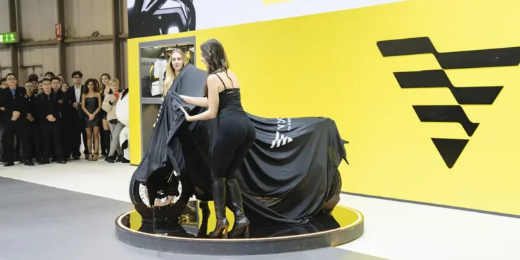 Voge SR450X | EICMA 2025