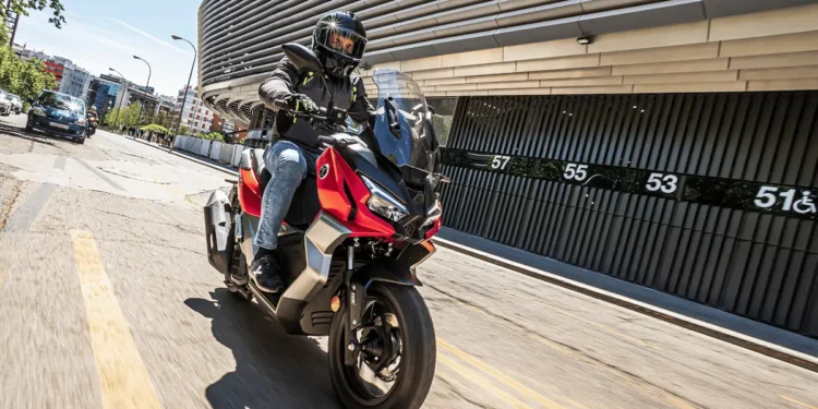 VOGE SR2 ADV 200 τιμή