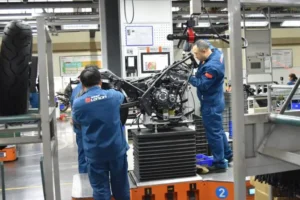 Loncin factory assembly line